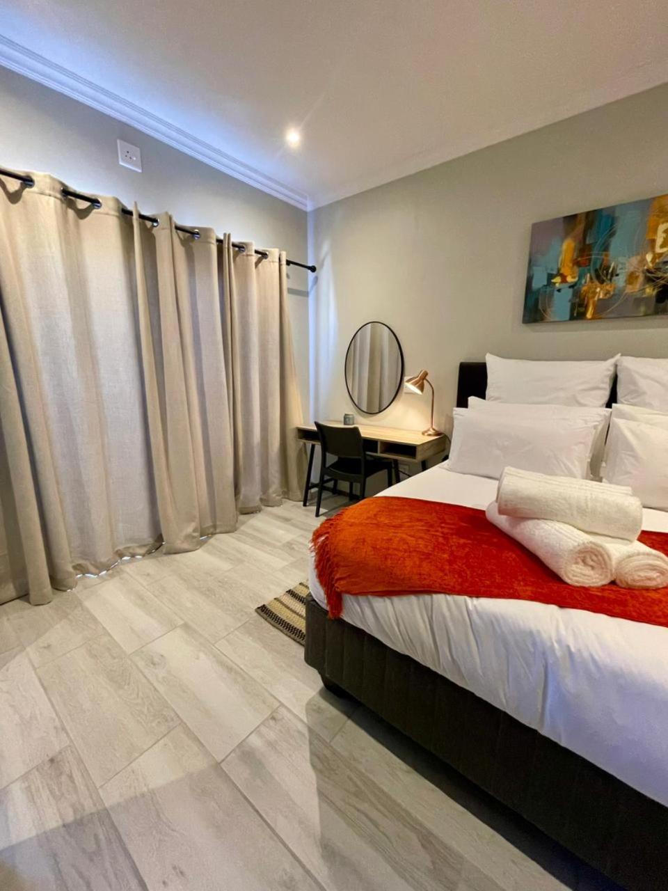 Tehillah On Boom Apartment Bothasig Luaran gambar